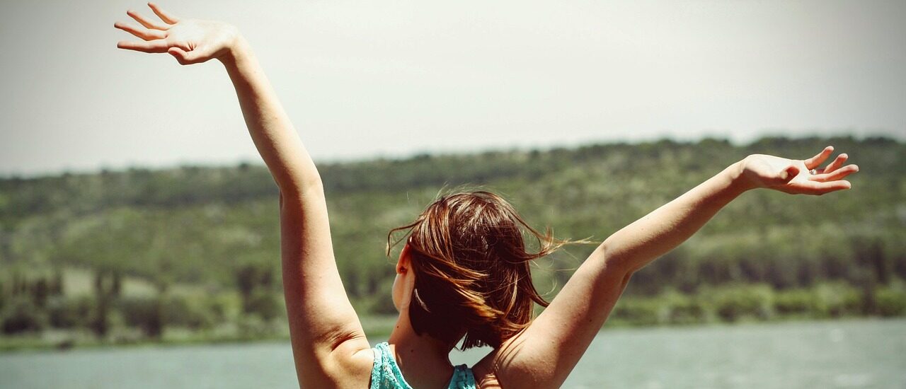 セロトニンサプリで元気になった女性